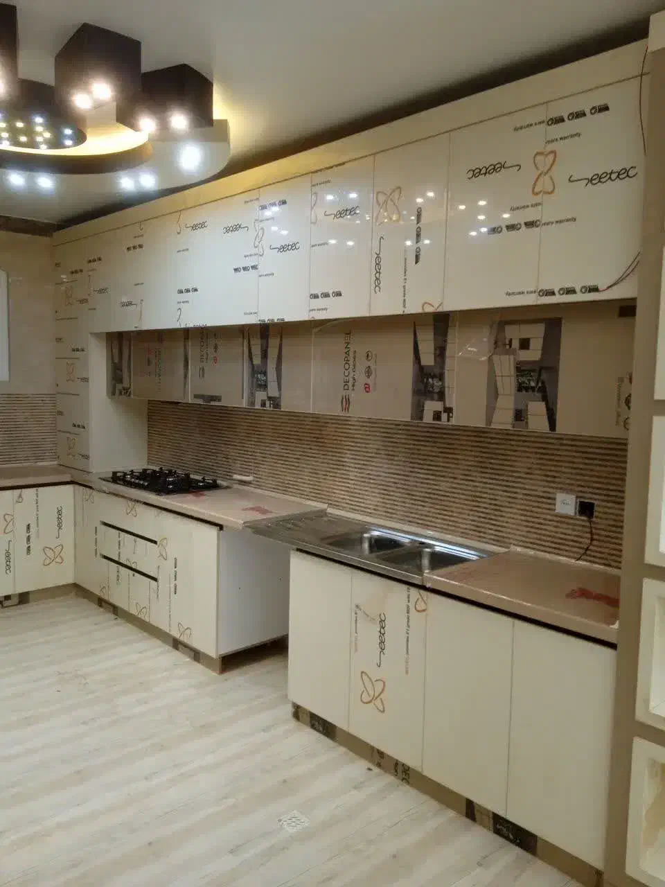 صنایع چوبی مهدی ، کابینت ، کمد دیواری ، درب چوبی|خدمات پیشه و مهارت|کاشان, دشت لتحر|دیوار