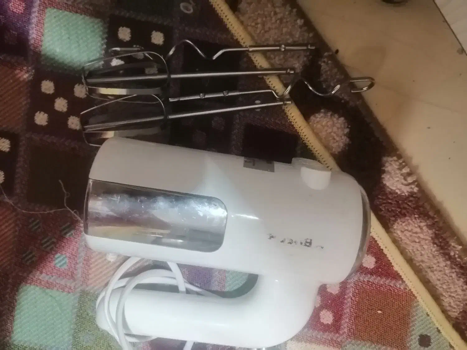 همزن برقی.|خردکن، آسیاب، غذاساز|شهریار, شهریار|دیوار