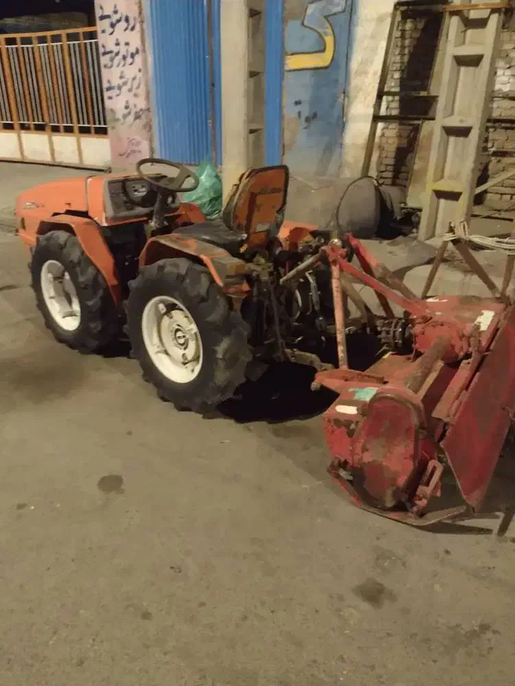 فروش تراکتور گلدونی|خودرو سنگین|سیرجان, |دیوار