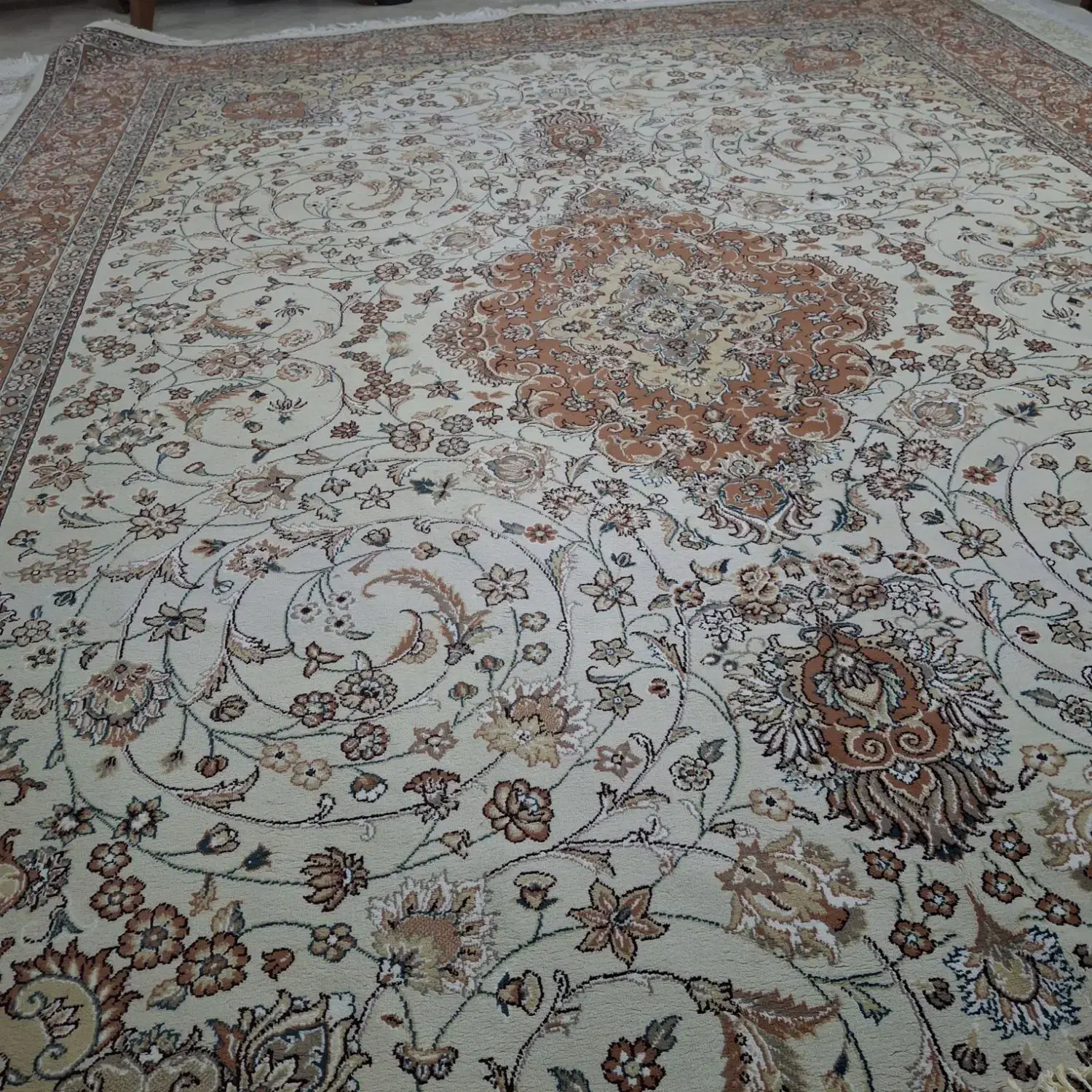 فرش ۹ متری|فرش|پردیس, فاز ۴|دیوار