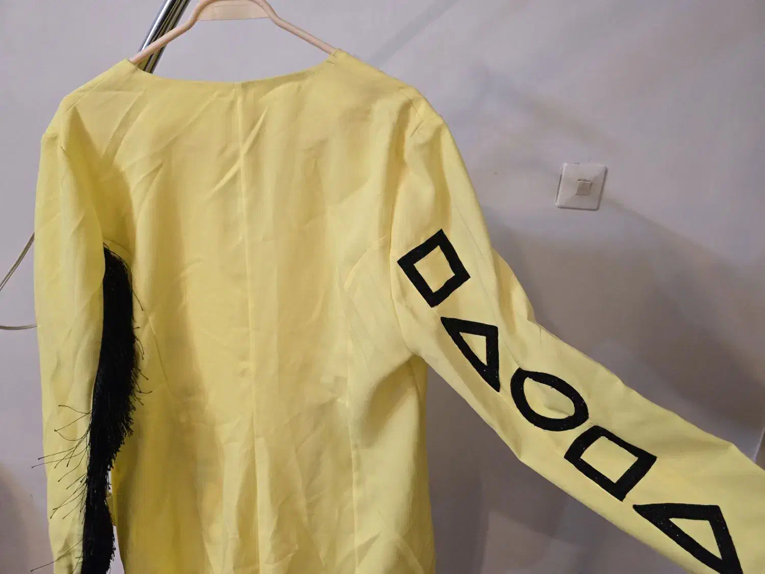 لباس درحد نو|لباس|کرمان, |دیوار