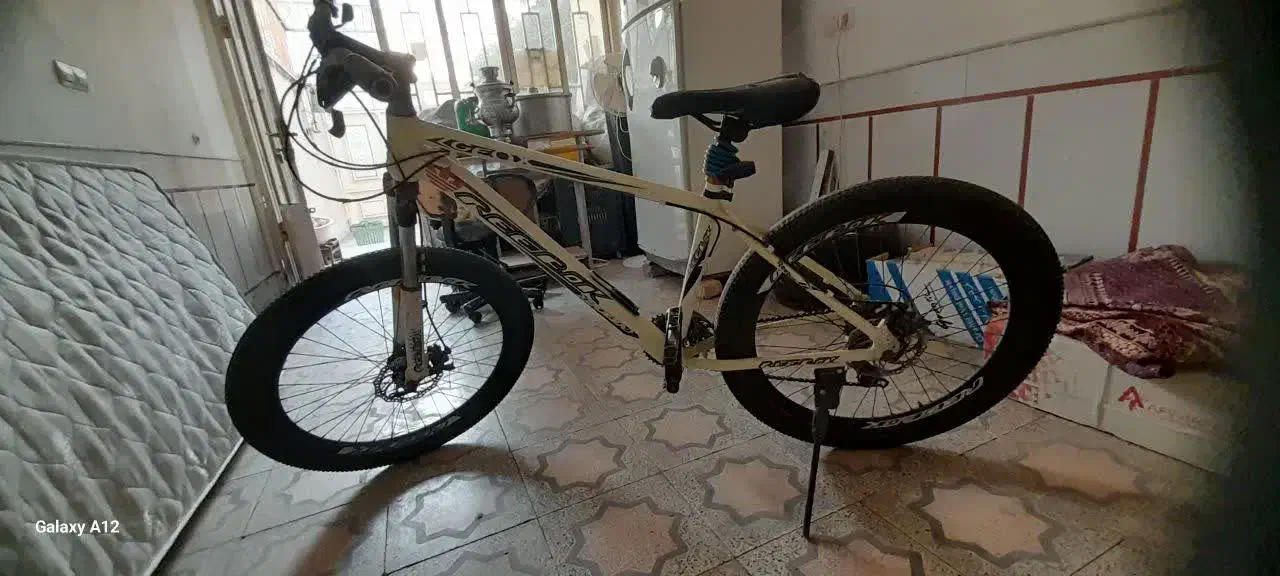 دوچرخه ۲۱ دنده|دوچرخه، اسکیت، اسکوتر|کاشان, باغ ماجد|دیوار