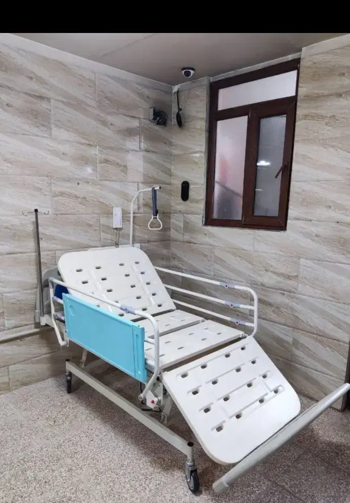 تخت بیمارستانی بیمار مدل صندلی شو حفاظ آلمانی|آرایشی، بهداشتی، درمانی|تهران, خرمشهر|دیوار