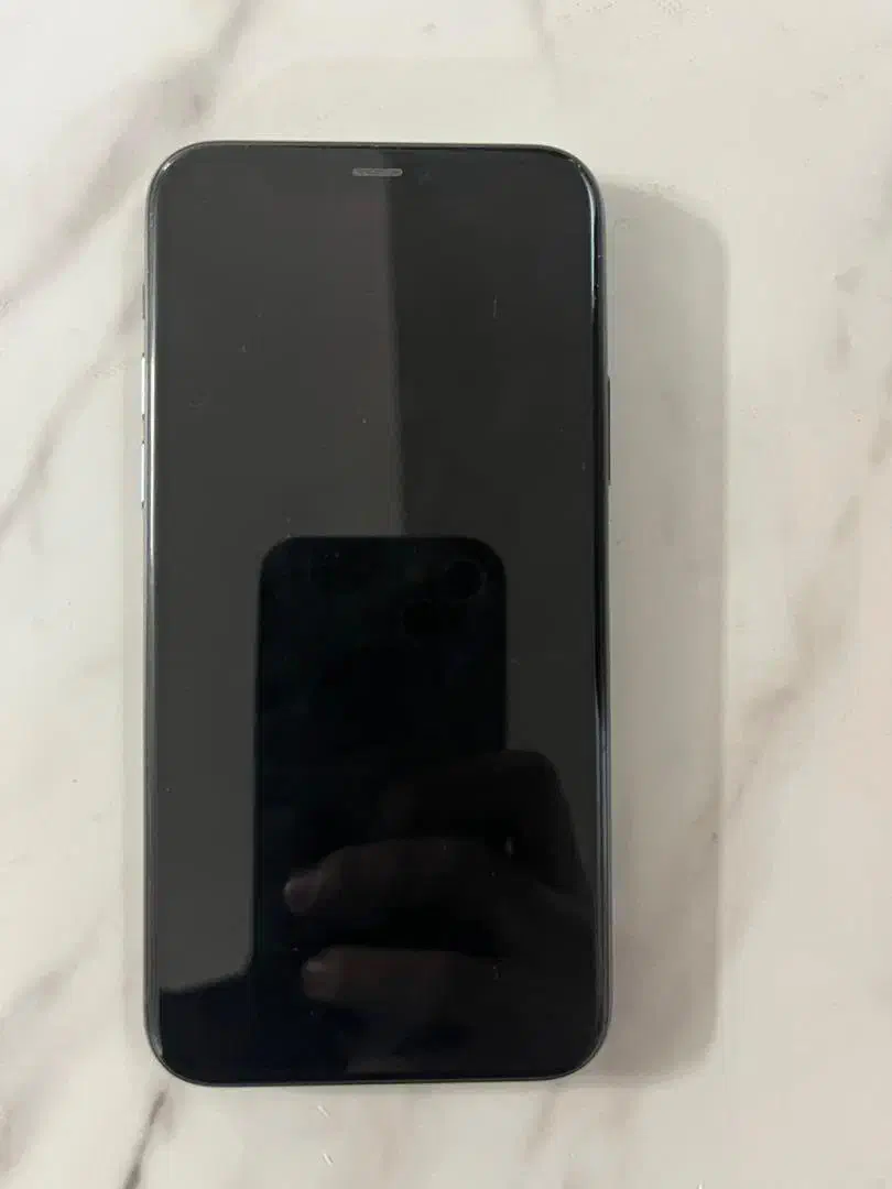 آیفون ۱۱پرو بسیار تمیز|موبایل|اصفهان, شهید رجایی|دیوار