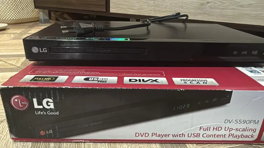 دی وی دی پلیر ال جی فلش خور|پخشکننده DVD و ویدیو|همدان, |دیوار