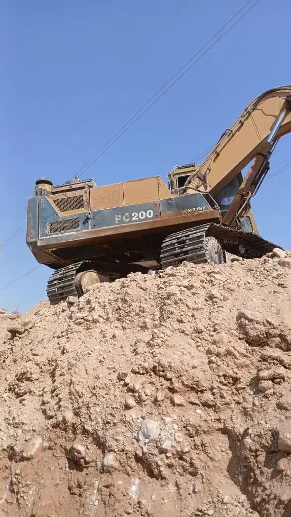 بیل ۲۰۰ خط ۳|خودرو سنگین|ابریشم, |دیوار