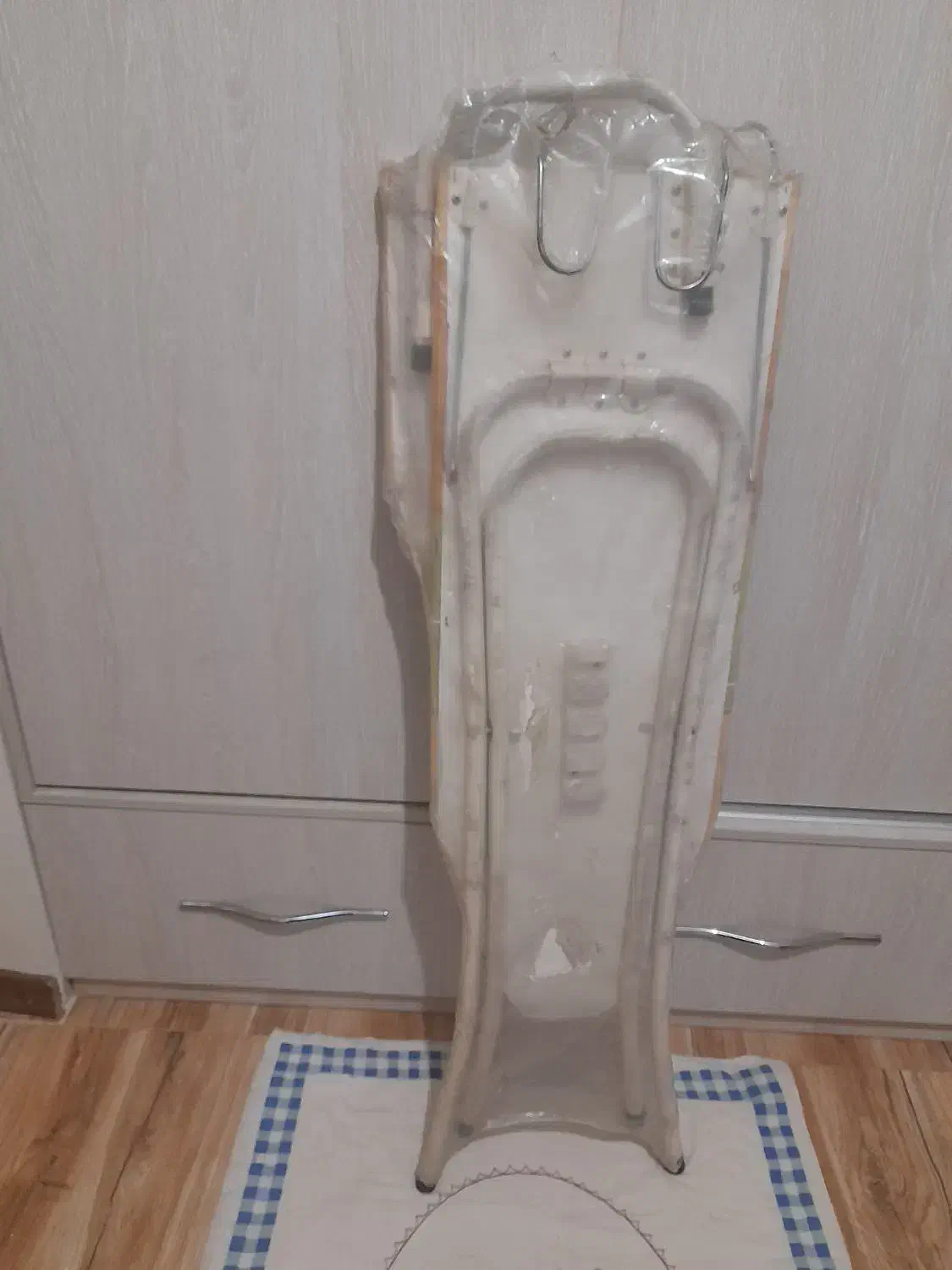 میز اتو مناسب جهزیه|اتو و لوازم اتو|هشتگرد, شهرک پارسیان|دیوار