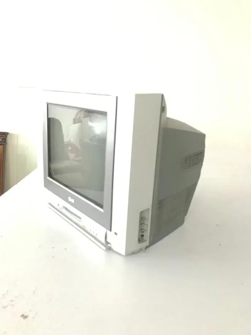 تلویزیون رنگیLG|تلویزیون و پروژکتور|فردیس, شهرک وحدت|دیوار