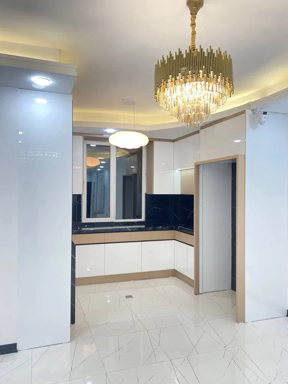 ۵۷ متر / دیزاین مینیمال+سندتکبرگ/کم واحد|فروش آپارتمان|تهران, شهر زیبا|دیوار