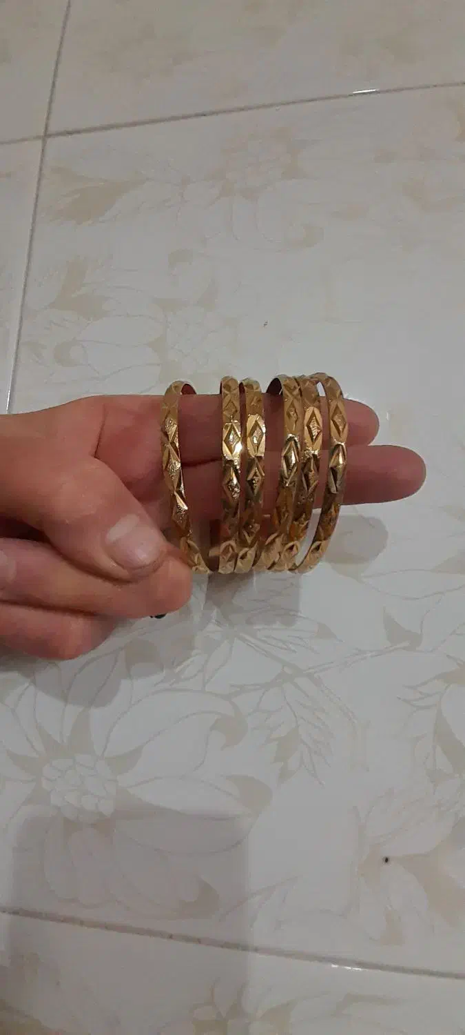 6تاالنگو 1عددگردنبد|بدلیجات|همدان, |دیوار