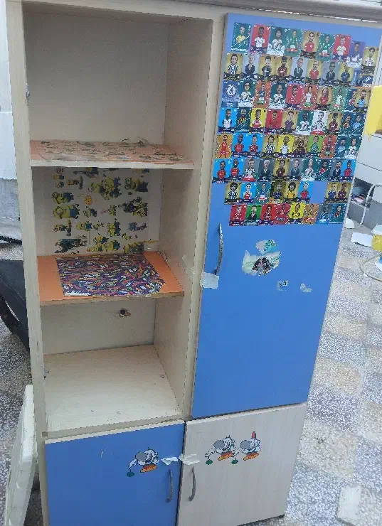 کمد بچه تمام mdf و مبل چرم تک نفره|اسباب و اثاث بچه|بهبهان, |دیوار