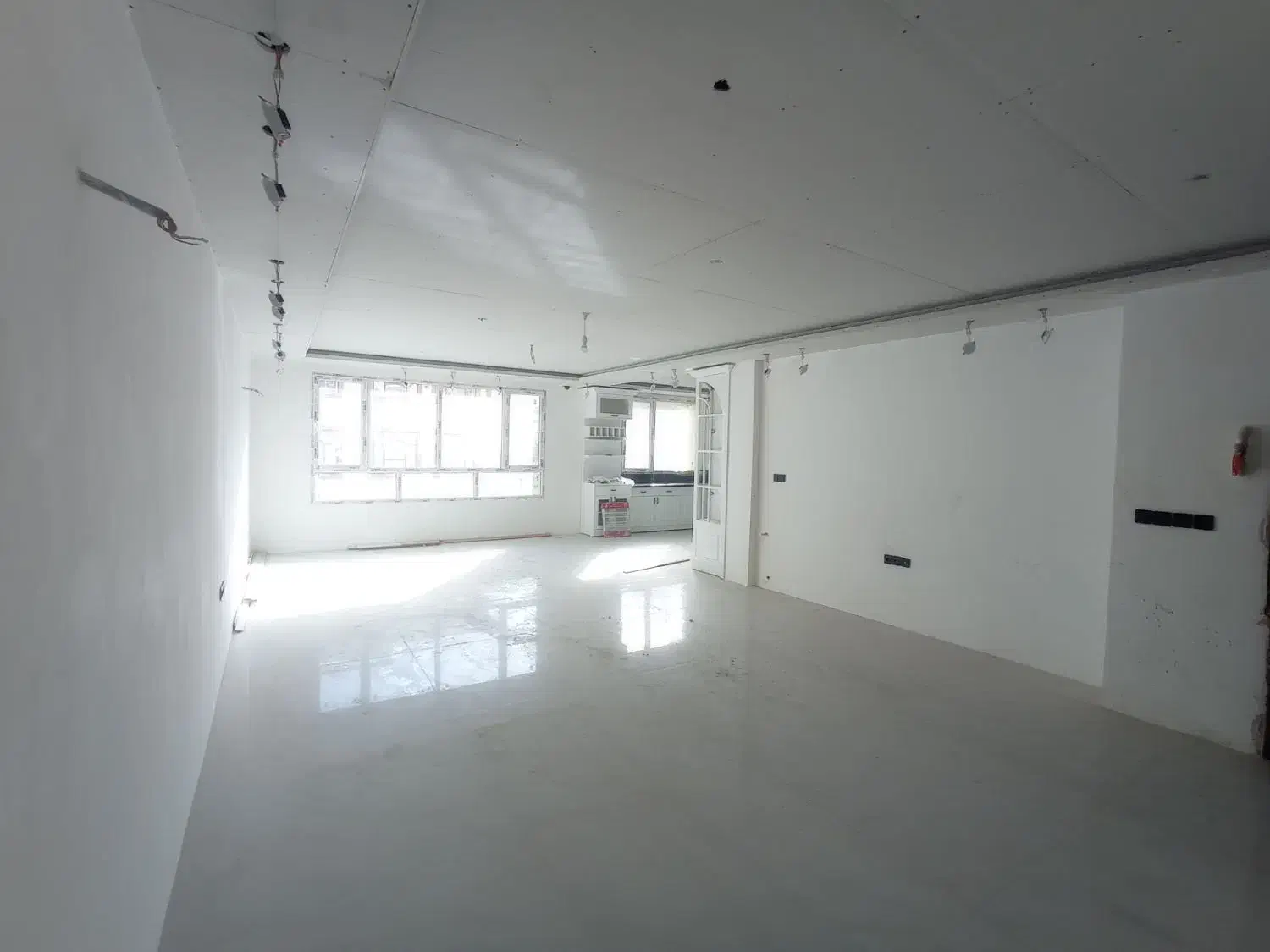 تکواحدی «جنوبی» ادیب جنوبی و شریعتی|فروش آپارتمان|مشهد, ولیعصر (شهرک غرب)|دیوار