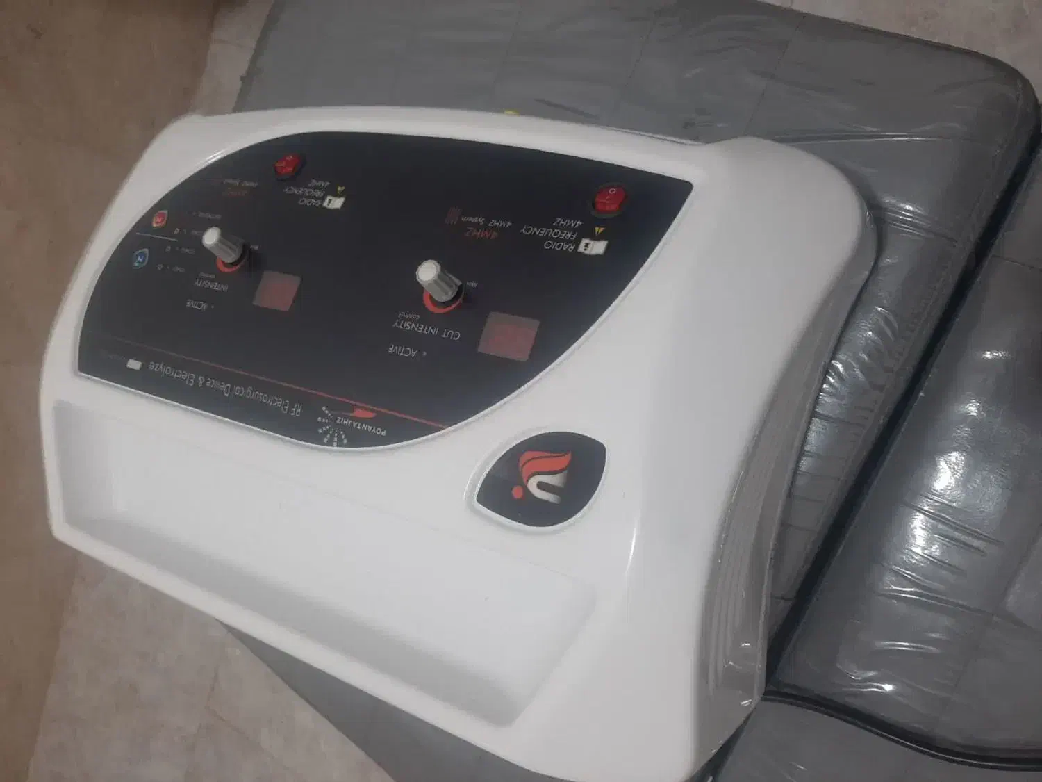 دستگاه خال برداری|آرایشی، بهداشتی، درمانی|بم, |دیوار