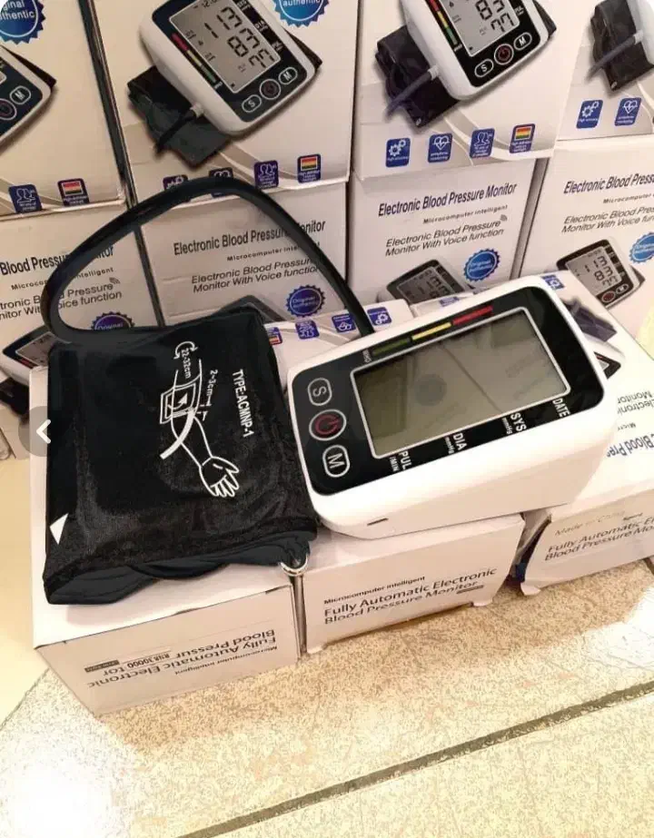 دستگاه تست فشار خون دیجیتال اصل با سخنگو انگلیسی|آرایشی، بهداشتی، درمانی|سنندج, |دیوار