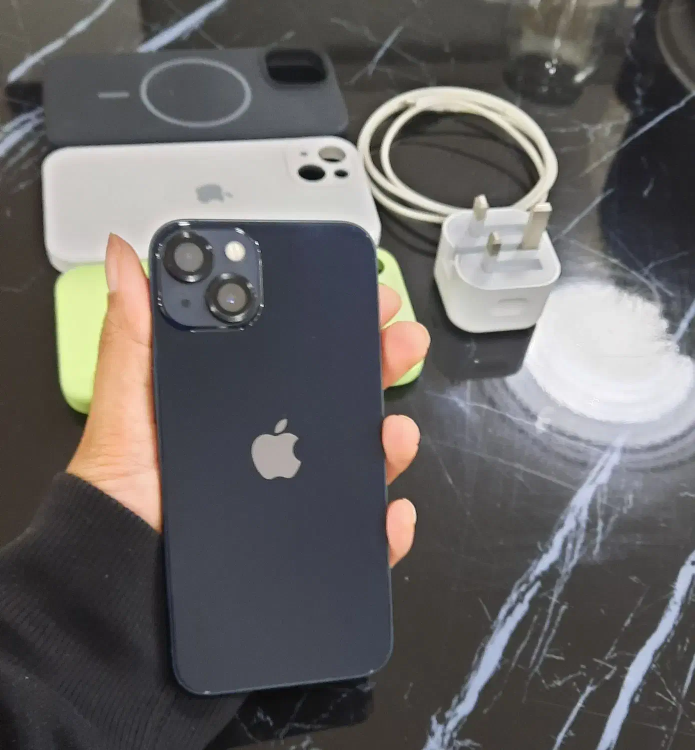 آیفون ۱۳|موبایل|اندیشه, اندیشه فاز ۴|دیوار