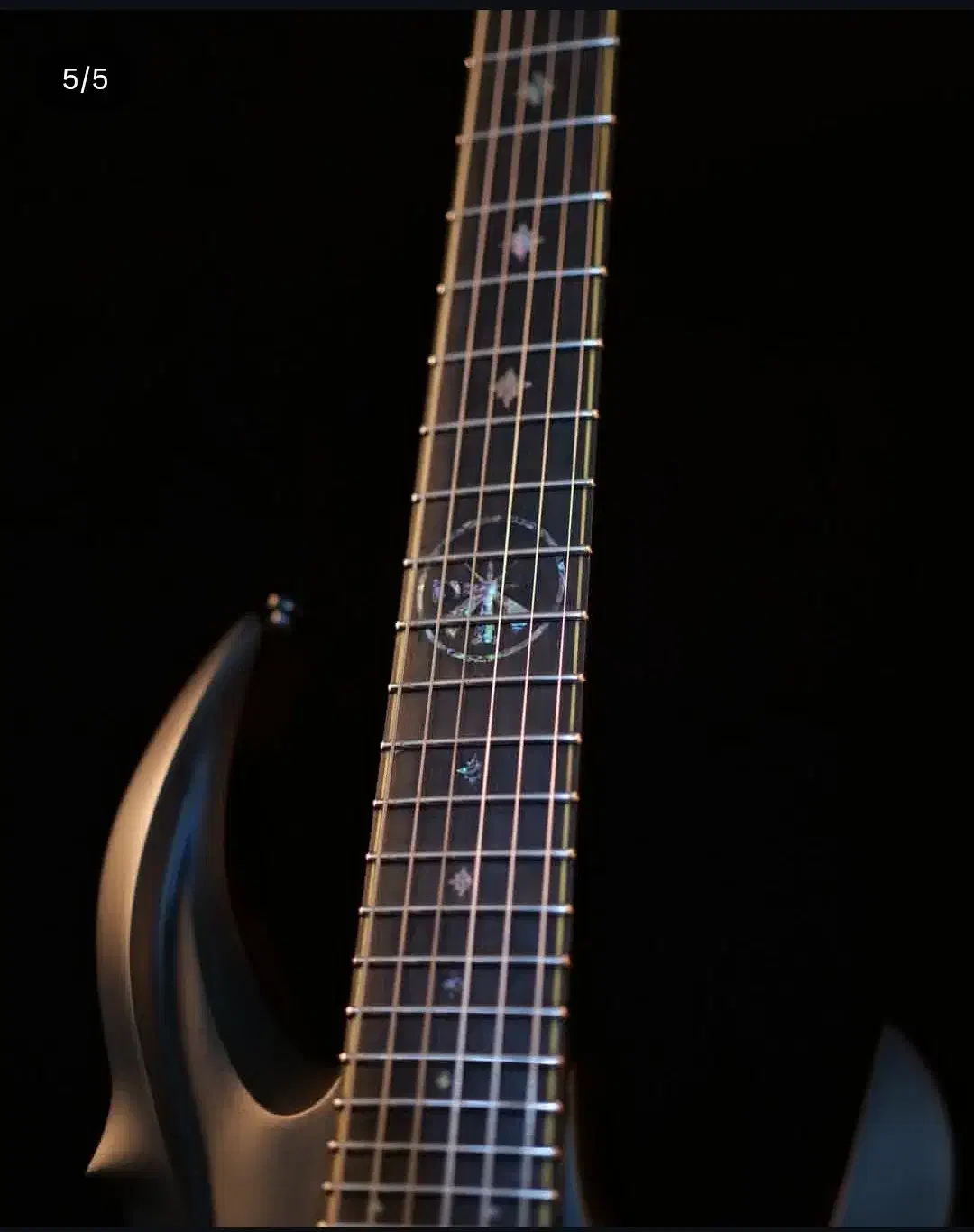 گیتار دست ساز|گیتار، بیس، امپلیفایر|رشت, معلم|دیوار