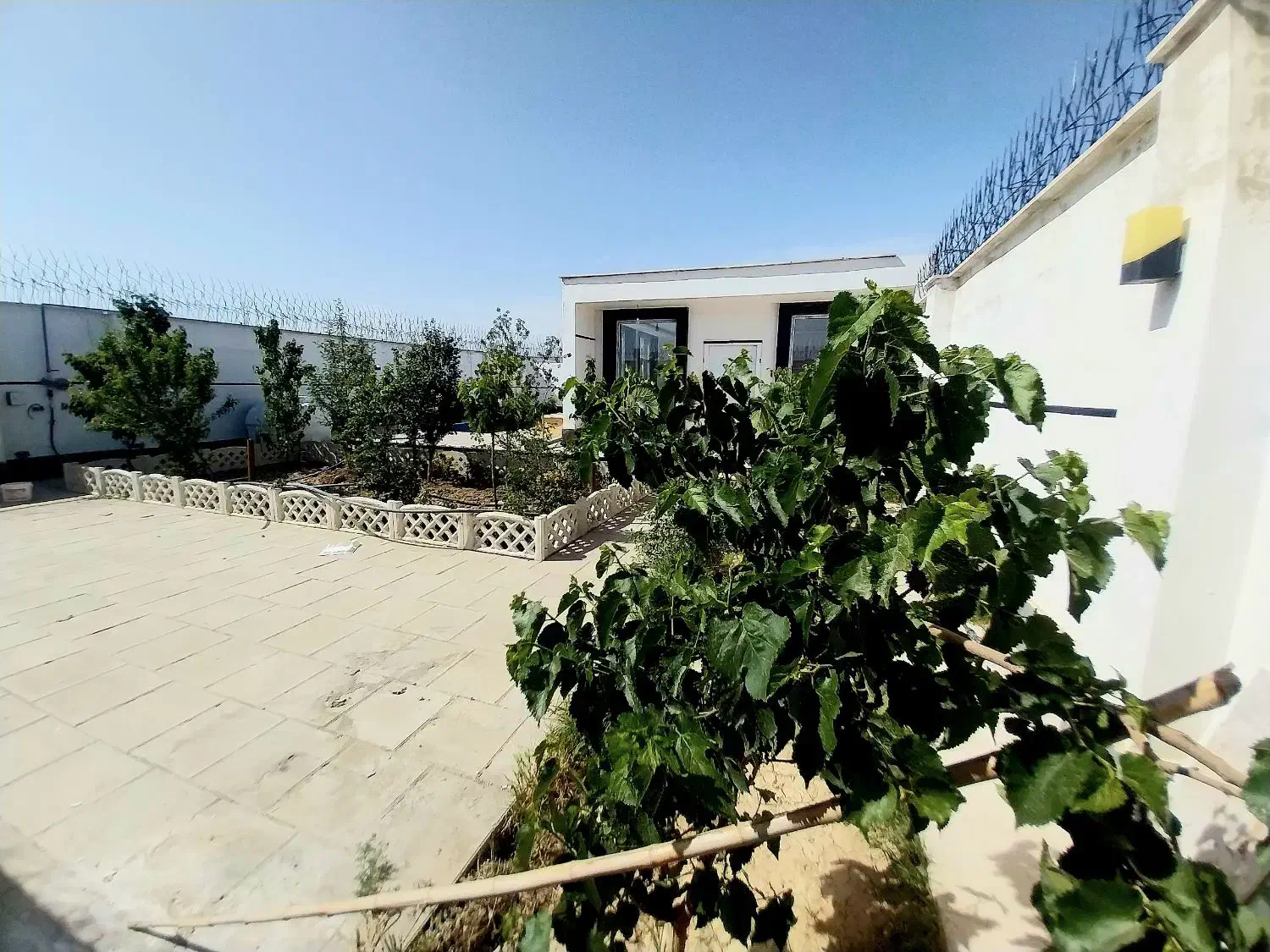 ویلامدرن ۲۶۰مترآب برق گاز سهیلیه کردان|فروش خانه و ویلا|هشتگرد, هشتگرد قدیم|دیوار