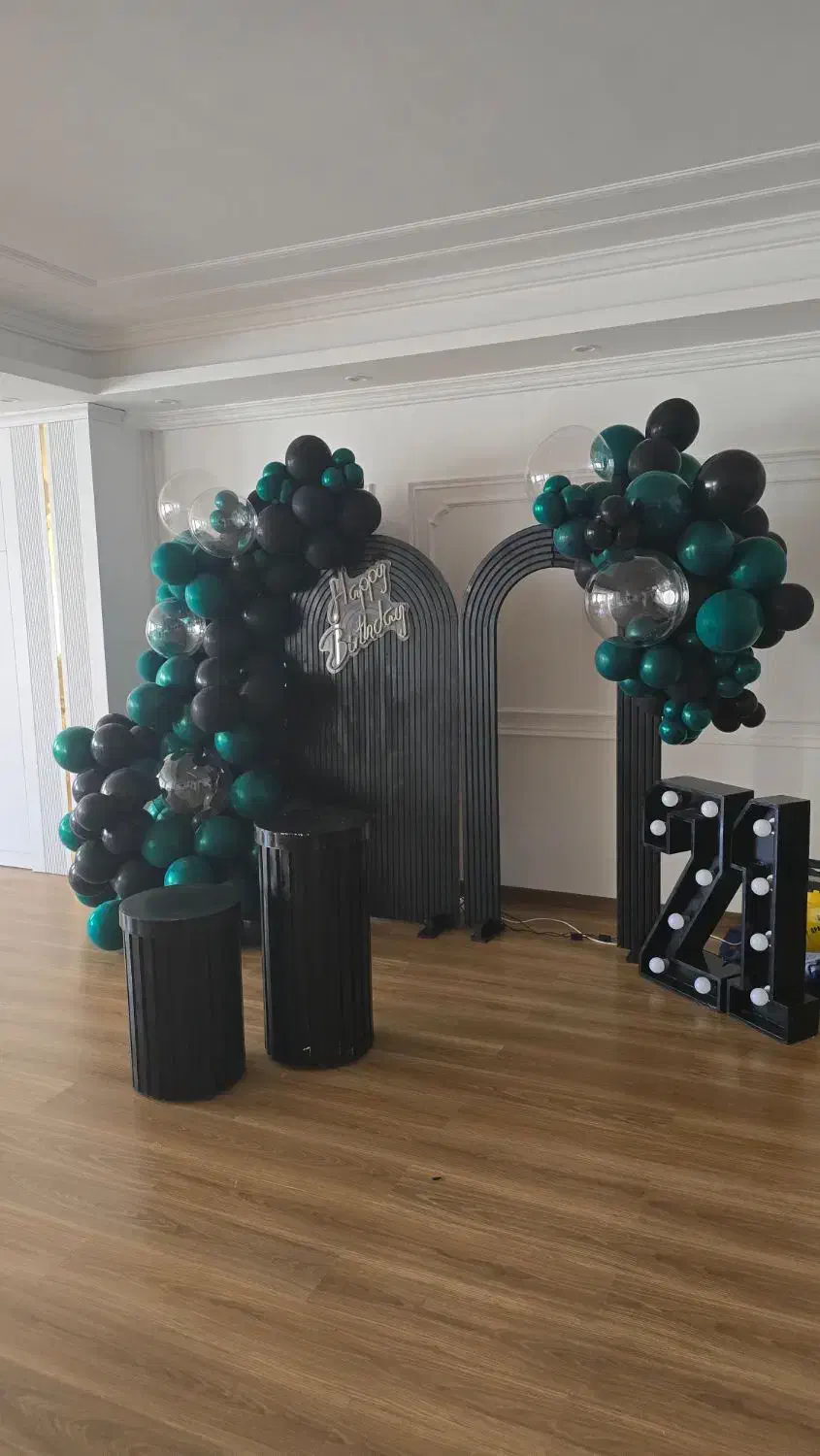 اجرای بادکنک آرایی و گل آرایی و صفر تا صد مراسمات|خدمات پذیرایی، مراسم|ارومیه, |دیوار