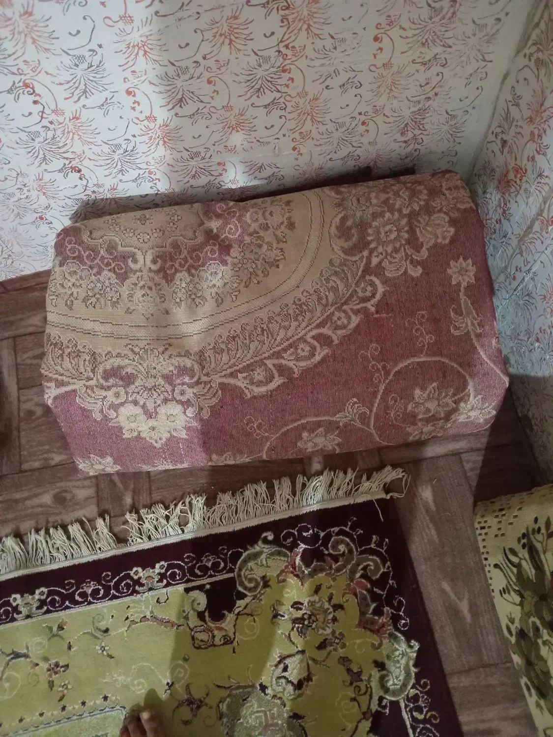 فرش وقالی|فرش|فاضل آباد, |دیوار