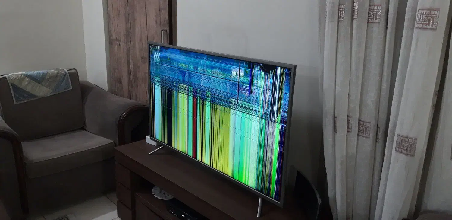 تلویزیون پنل سوخته|تلویزیون و پروژکتور|اصفهان, شهریار|دیوار