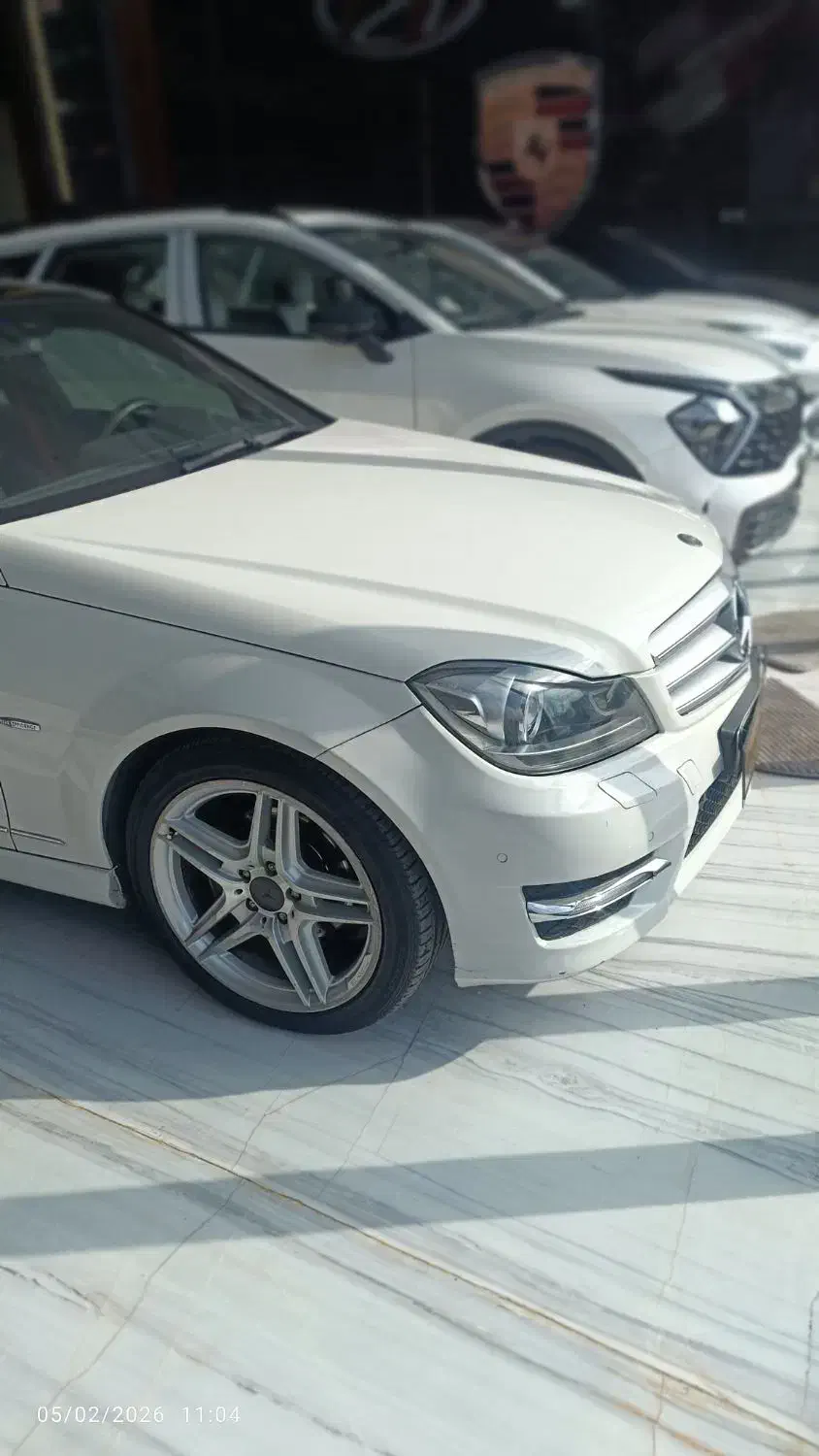 بنز c200 مدل ۲۰۱۲ سفید بیرنگ|خودرو سواری و وانت|کرج, مهرویلا شمالی|دیوار