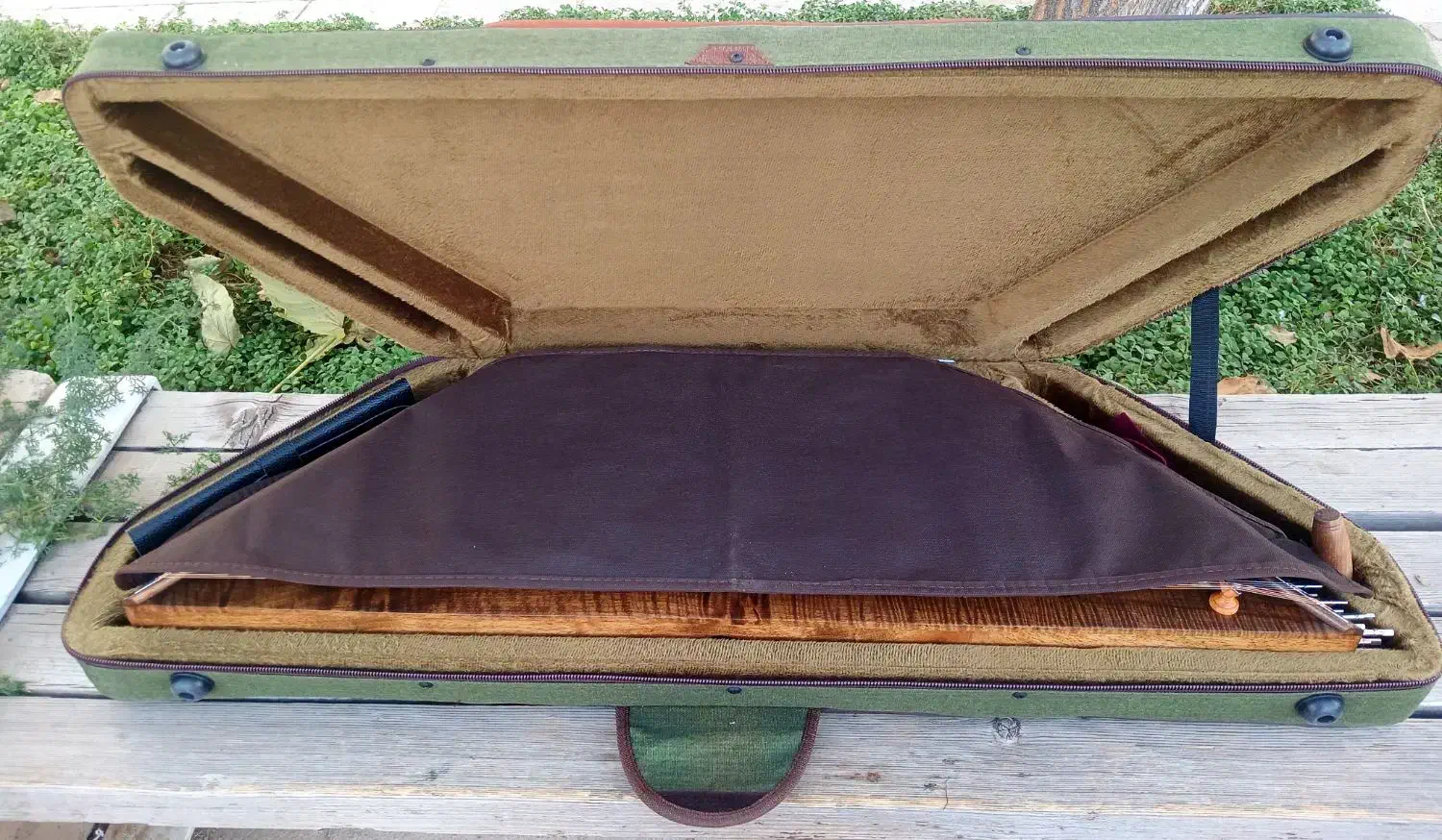 سنتور دومهر ویژه|سازهای سنتی|قزوین, |دیوار