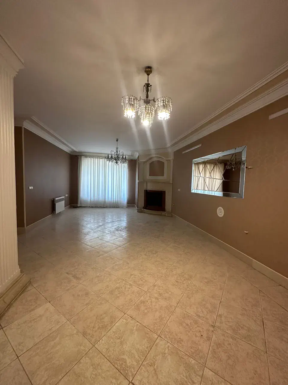 اجاره ۲۰۰ متری ۳ خوابه قدوسی غربی کوچه نگهبانی دار|اجارهٔ آپارتمان|شیراز, قدوسی غربی|دیوار