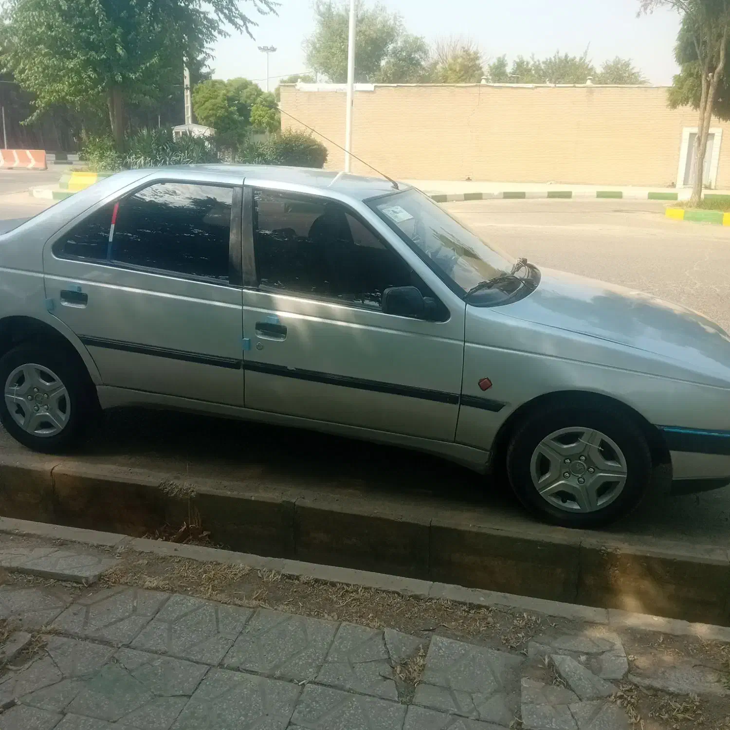 پژو مدل ۸۷|خودرو سواری و وانت|بروجرد, |دیوار