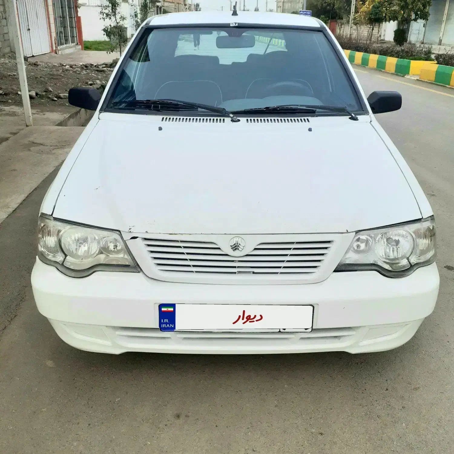 ۱۱۱ مدل ۹۳|خودرو سواری و وانت|گرگان, |دیوار