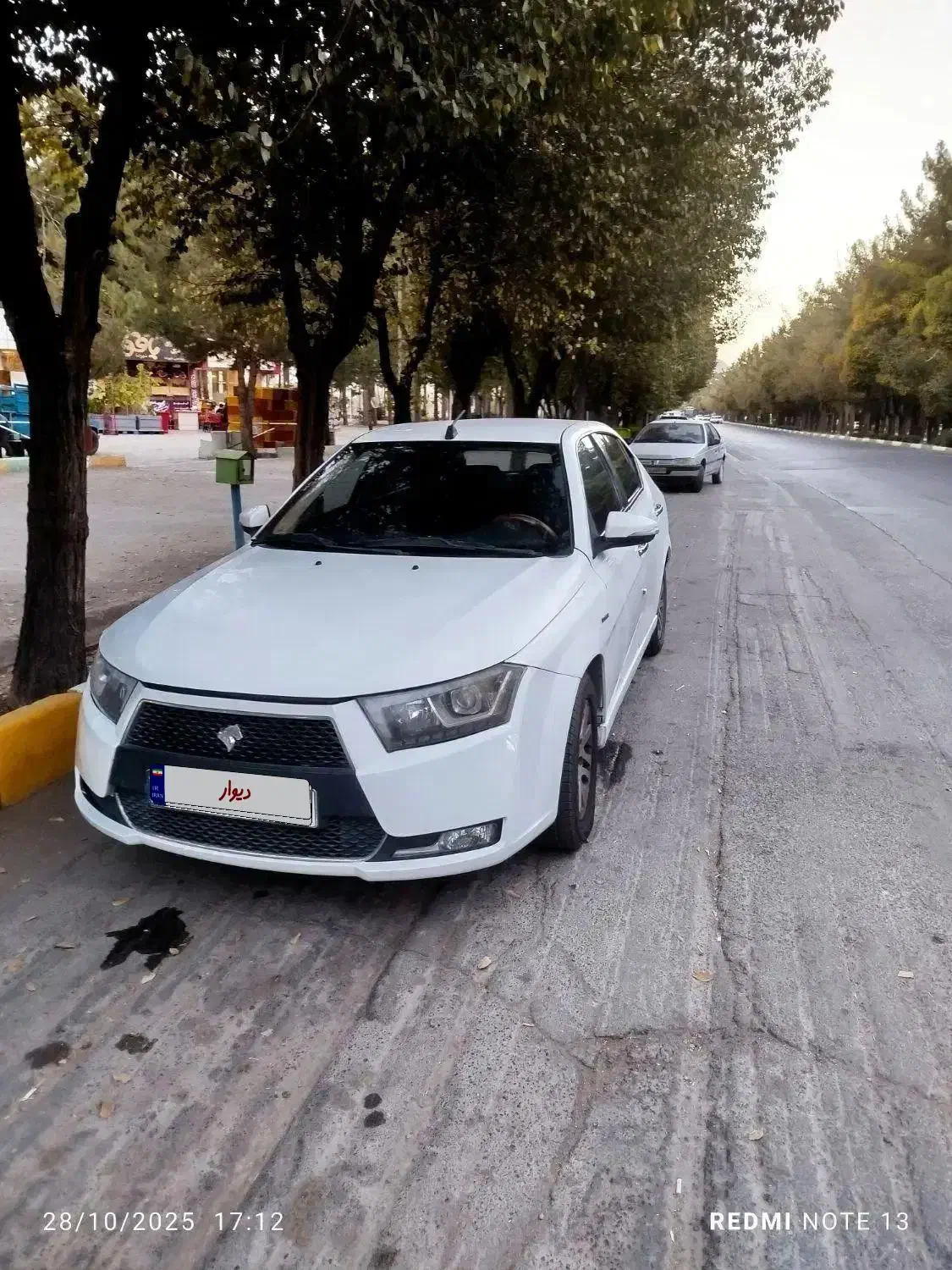 دنا پلاس مدل ۹۸|خودرو سواری و وانت|اصفهان, ملک‌شهر|دیوار