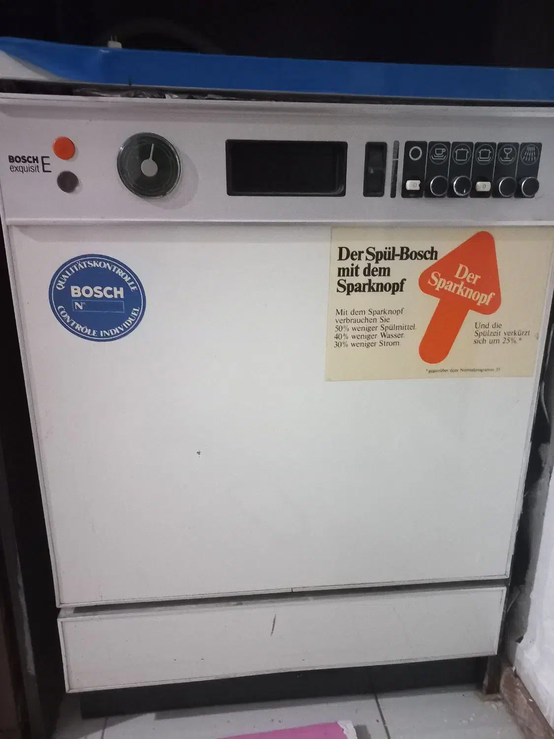 ظرف شویی مدل بوش|ماشین ظرفشویی|رباط‌کریم, رباط‌کریم|دیوار