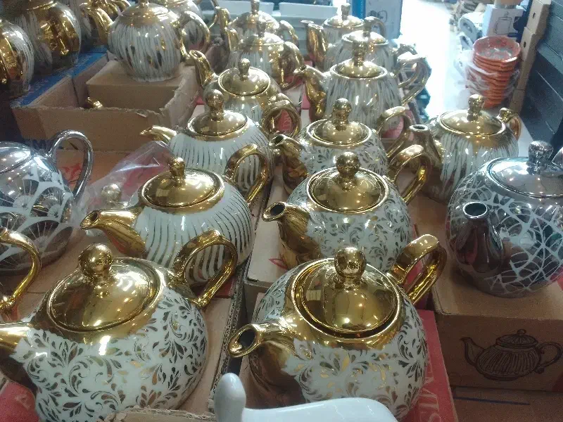 قوری طلایی|قوری، کتری، قهوه‌ساز دستی|اصفهان, شهشهان|دیوار