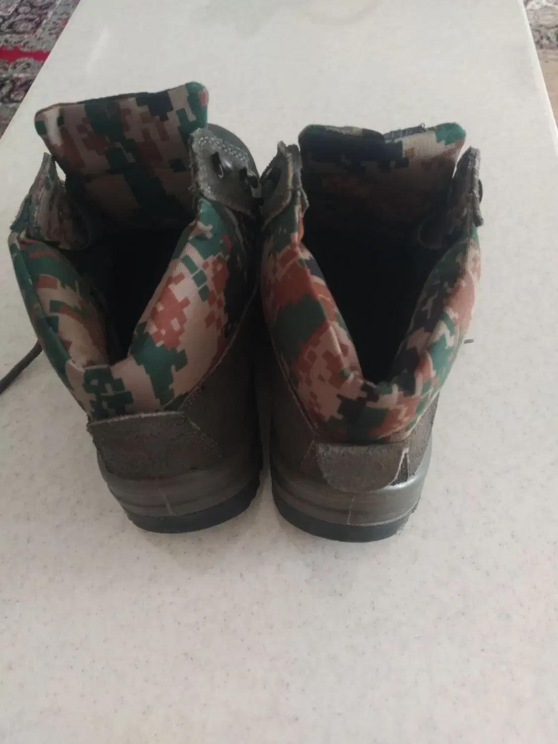 کفش کوهنوردی 42|کیف، کفش، کمربند|خرم‌آباد, |دیوار