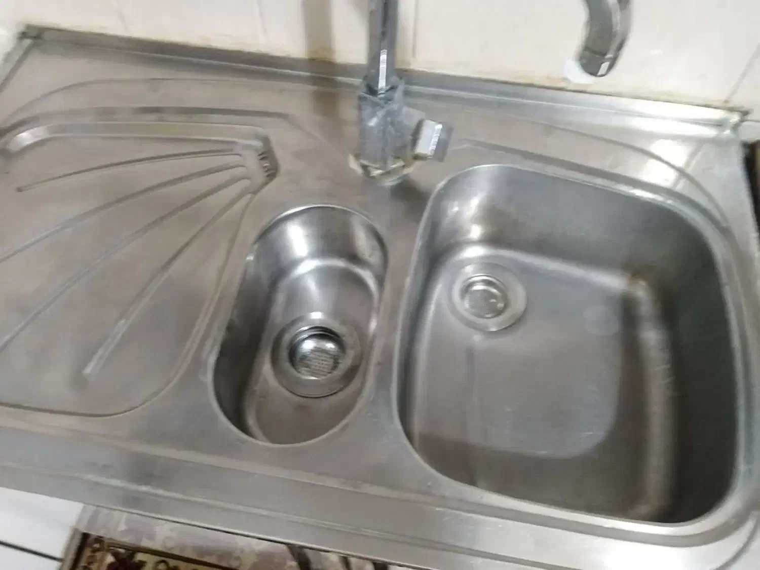 سینک ظرفشویی|آبچکان و نظمدهنده ظروف|شیراز, مبعث|دیوار