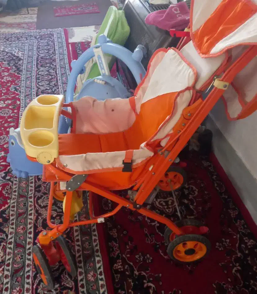 کالسکه . صندلی دستشویی کودک . نی نی لای لای .|کالسکه و لوازم جانبی|مرودشت, رامجرد یک|دیوار