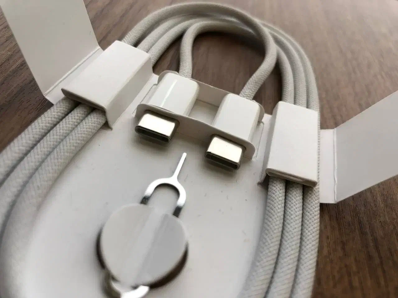 کابل اورجینال آیفون ۱۵ به بالا (دو سر تایپ C)|لوازم جانبی موبایل و تبلت|سبزوار, پاسداران|دیوار