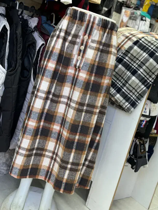 دامن پشمی چهارخونه|لباس|کرمانشاه, |دیوار