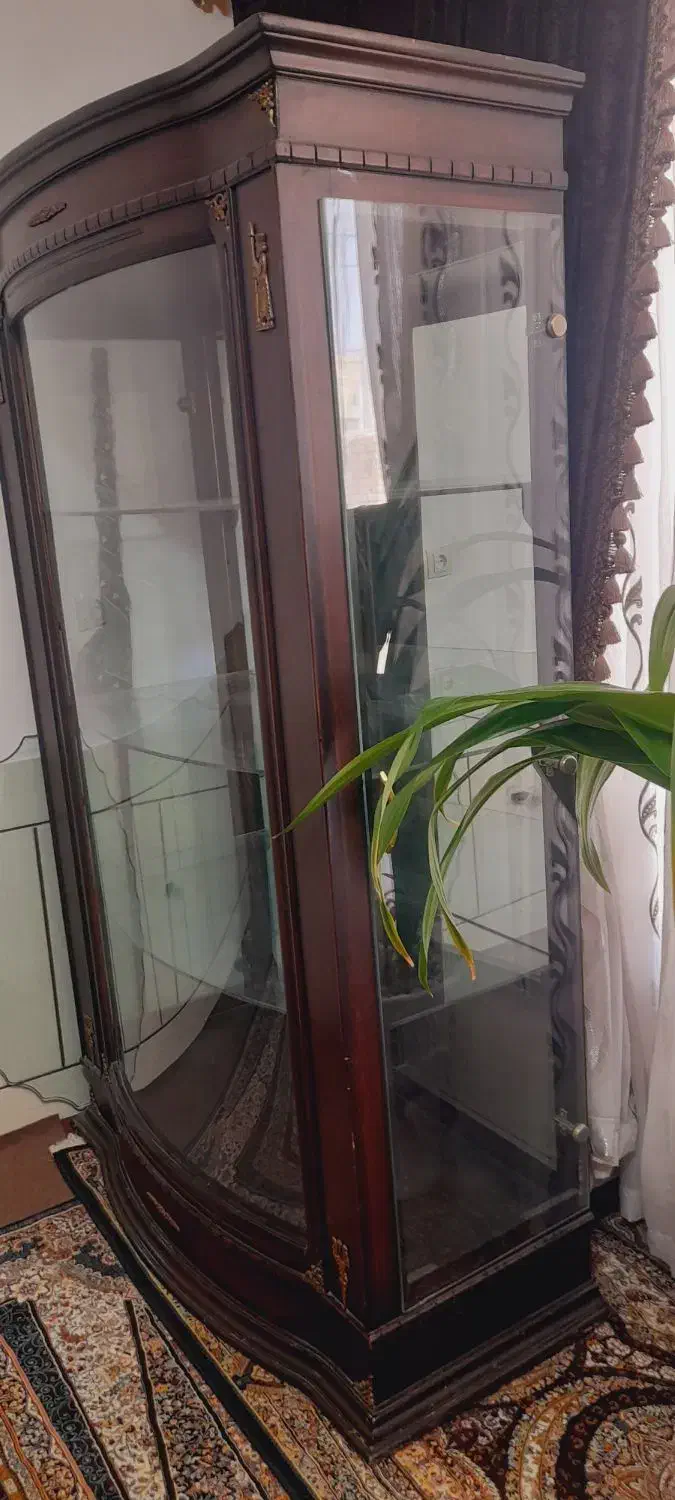 ویترین چهارطبقه|بوفه، ویترین، کنسول|فلاورجان, |دیوار