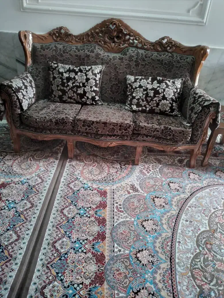 مبل زیبا و تمیز|مبلمان خانگی و میز عسلی|مینودشت, |دیوار