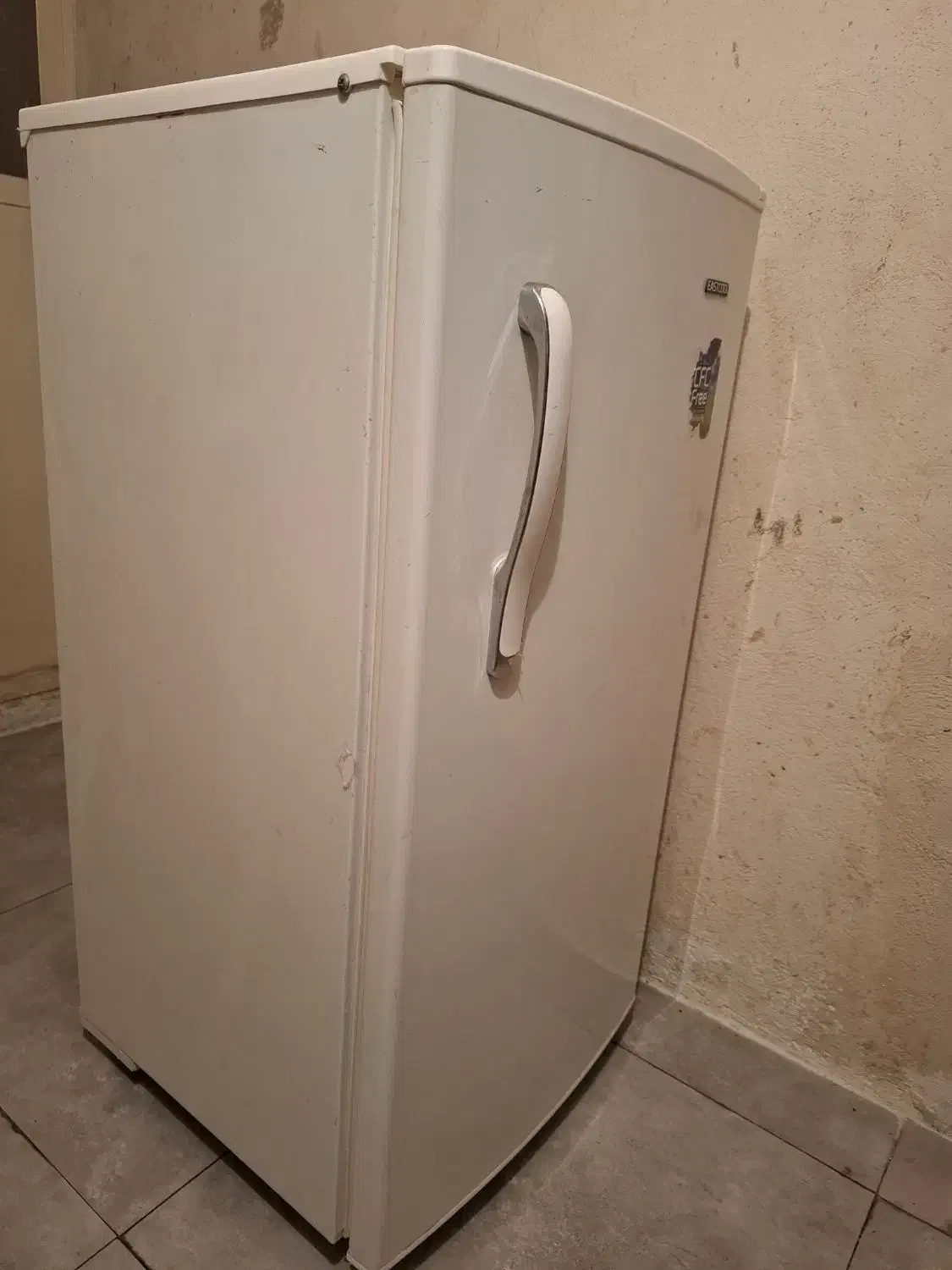 یخچال ایستکول ۹ فوت کارکرده|یخچال و فریزر|تهران, قیطریه|دیوار