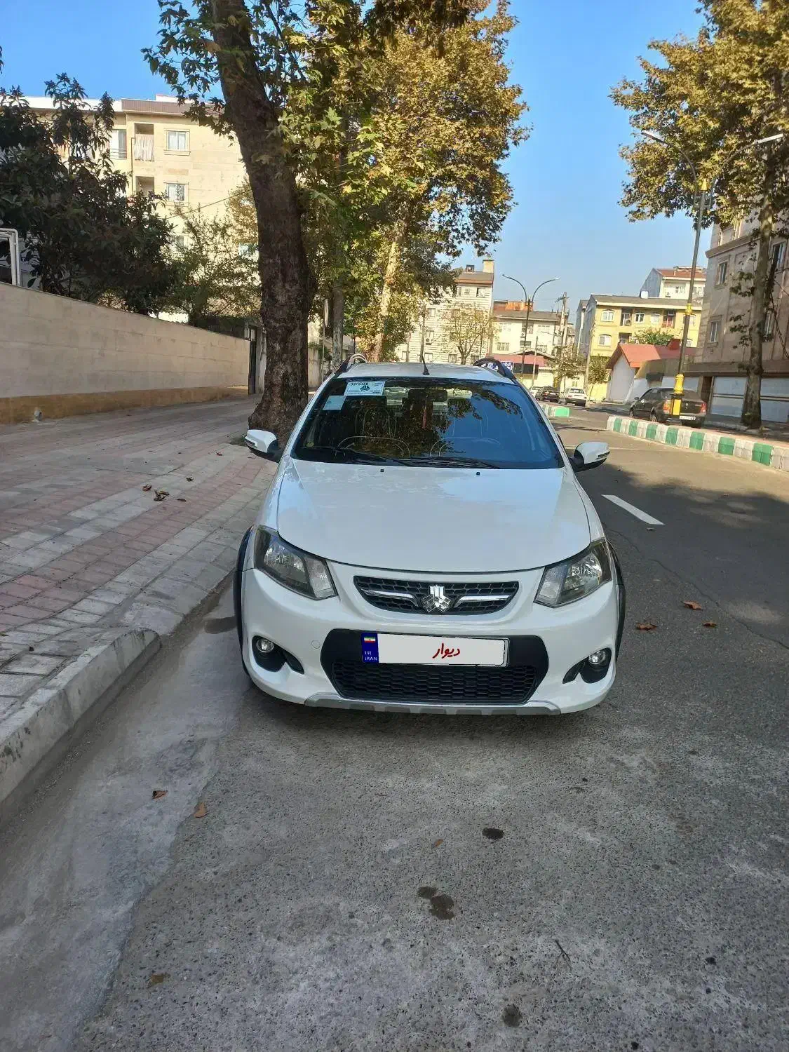 کوییک مدل۹۸بیرنگ|خودرو سواری و وانت|رشت, استقامت ۱|دیوار