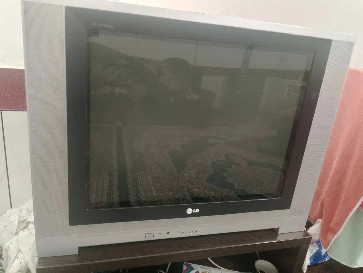 تلوزیون|تلویزیون و پروژکتور|گرگان, |دیوار