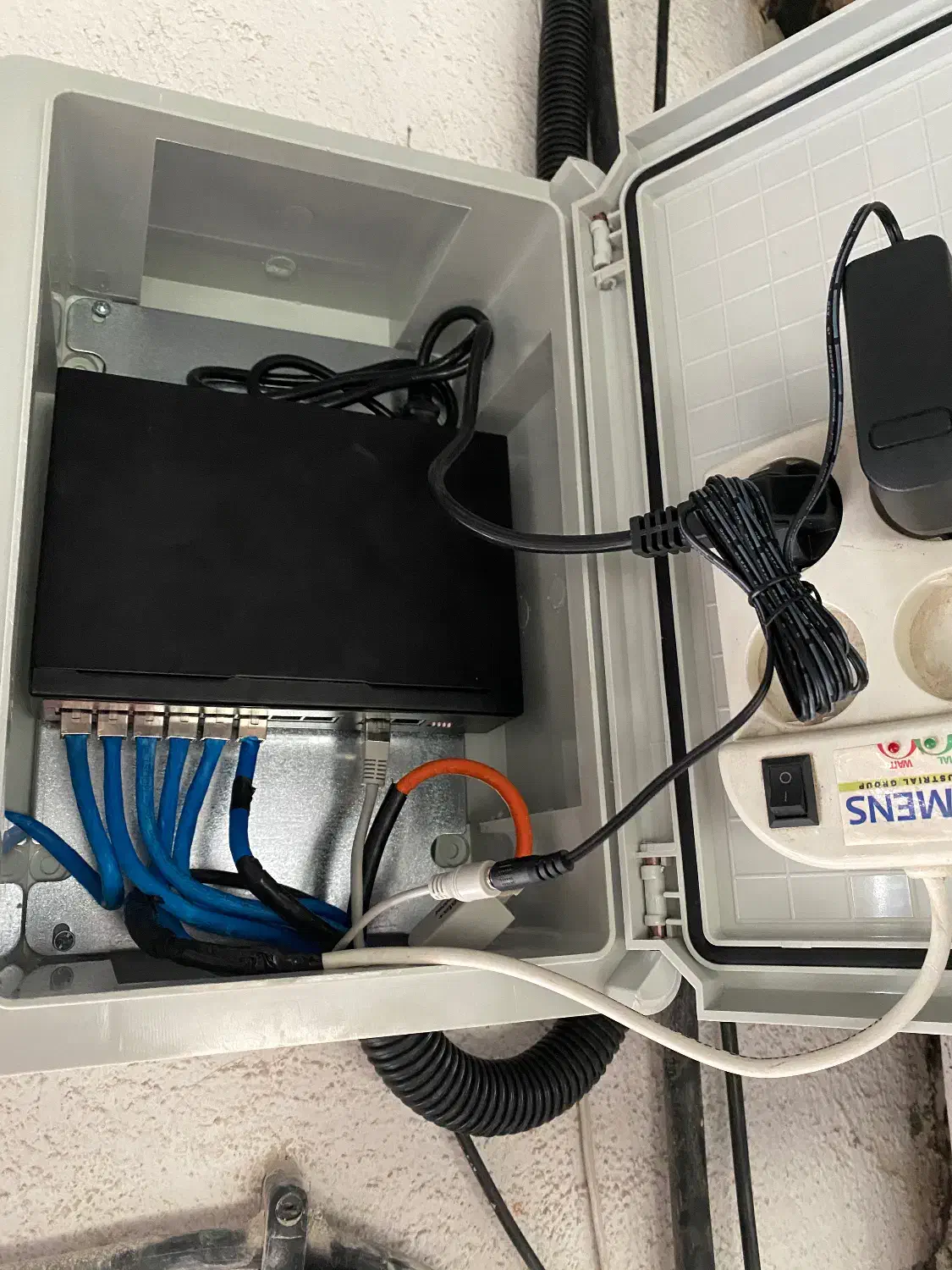 دوربین مداربسته ،دزد گیر ،جک دروازه|خدمات پیشه و مهارت|عباسآباد, |دیوار