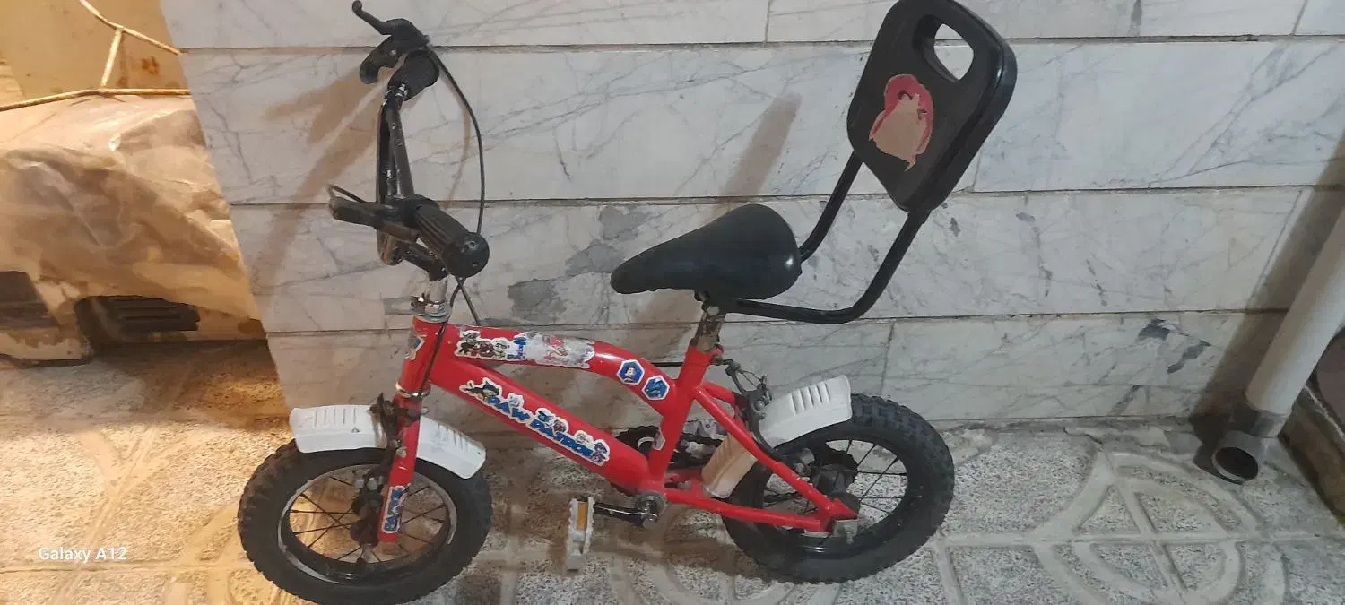 دوچرخه ۱۶|دوچرخه، اسکیت، اسکوتر|قلعه نو, |دیوار