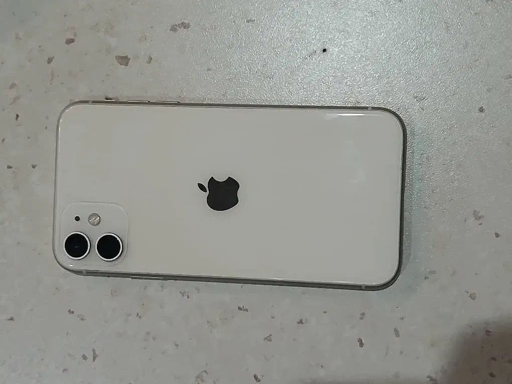 ایفون11|موبایل|بروجرد, |دیوار