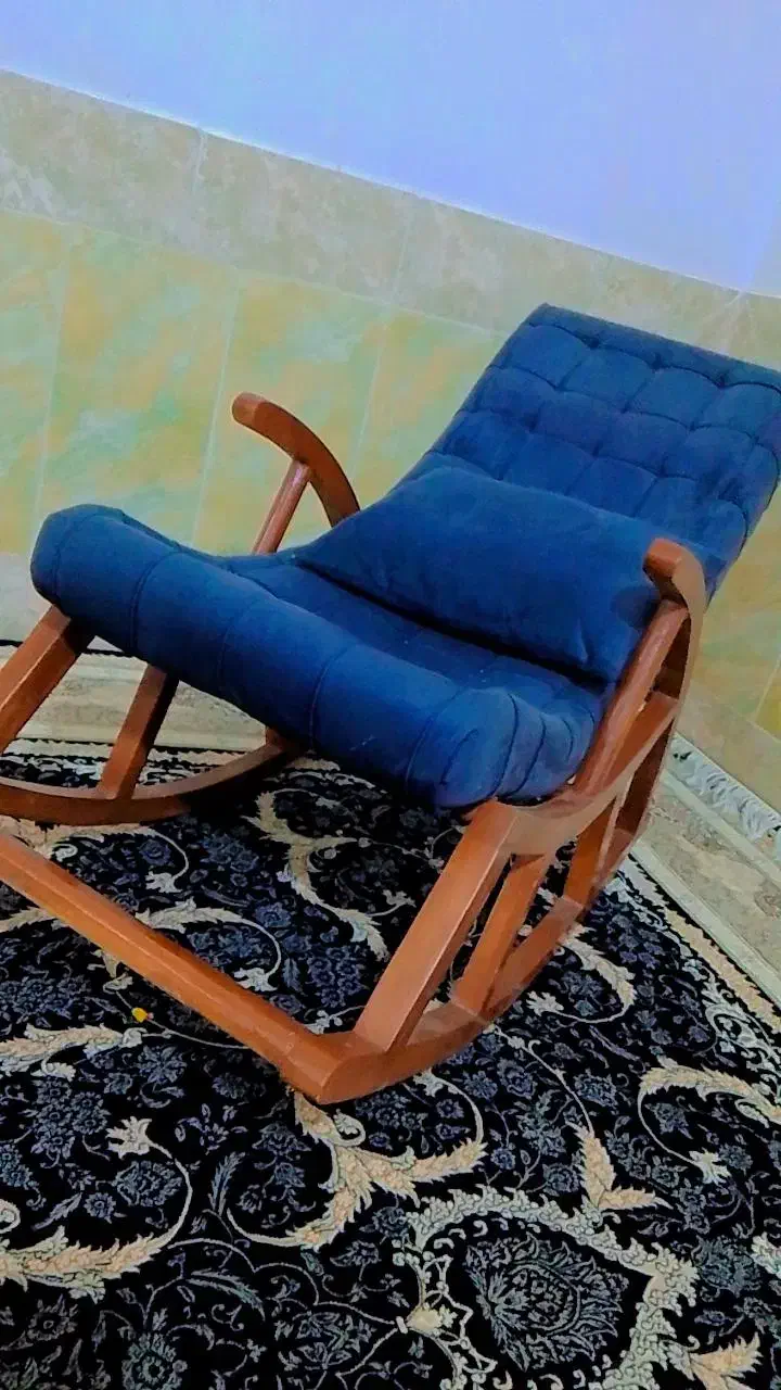 صندلی راک|صندلی و نیمکت|زاهدان, |دیوار