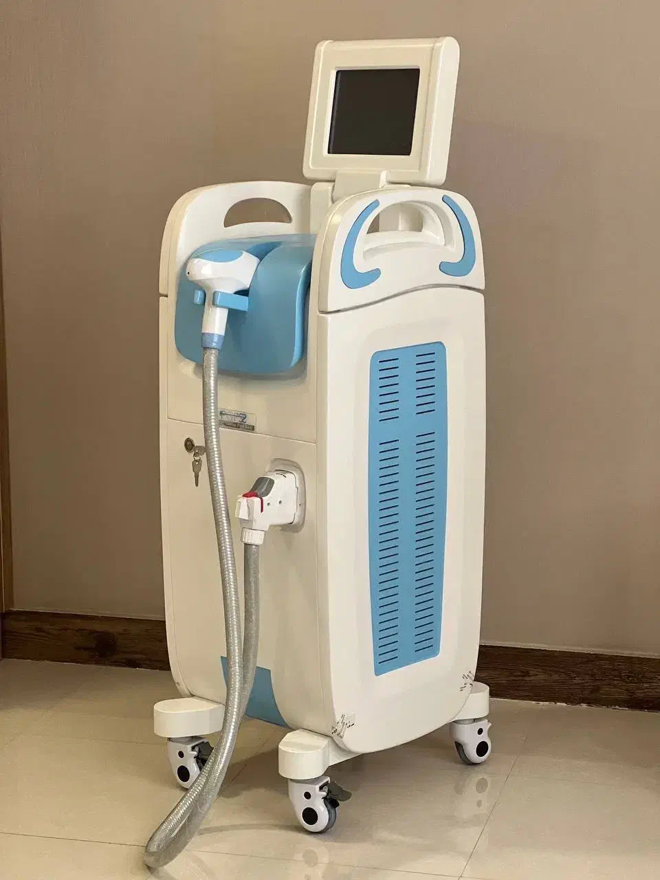 دستگاه لیزر|آرایشی، بهداشتی، درمانی|لار, |دیوار