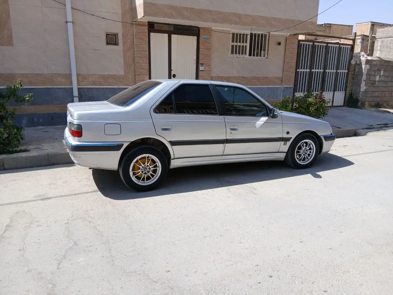 پژوپارس دوگانه سوز شرکتی|خودرو سواری و وانت|شهرکرد, |دیوار