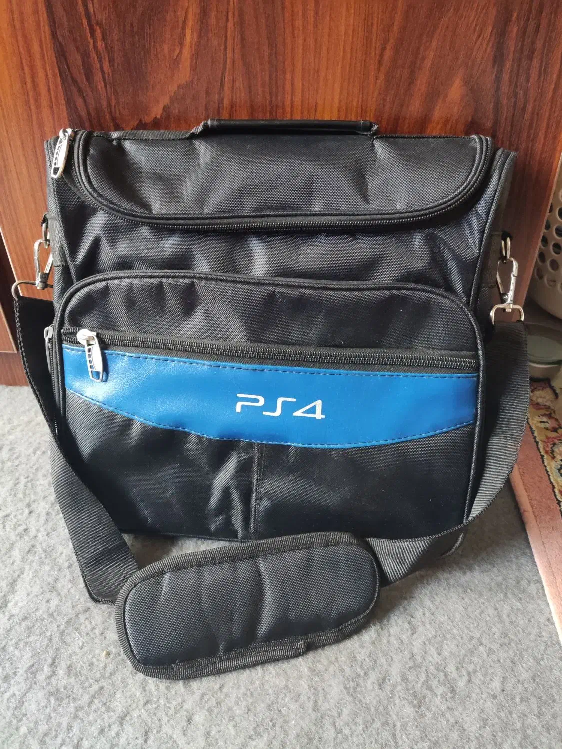 کیف  PS4|کنسول، بازی ویدئویی و آنلاین|کرج, فاز ۲ مهرشهر|دیوار