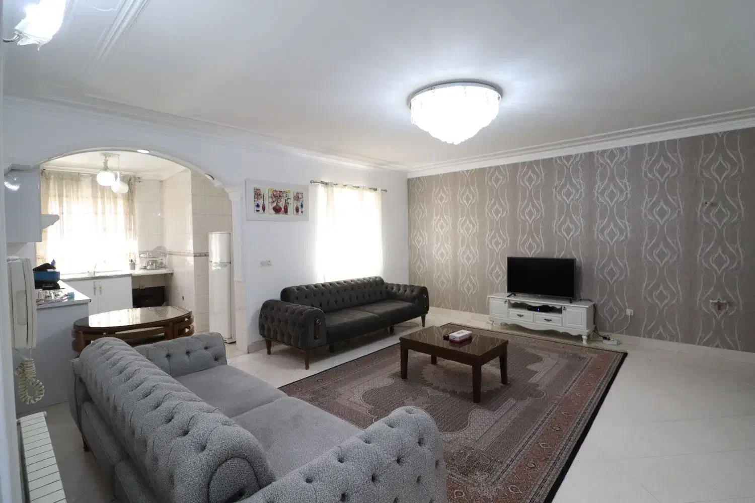 مبله روزانه بهاران|اجارهٔ کوتاه‌مدت آپارتمان و سوئیت|شیراز, معالی‌آباد|دیوار